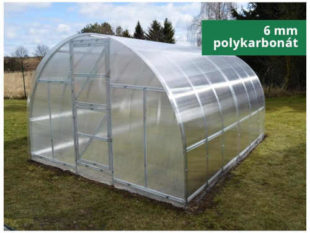 Zahradní obloukový skleník z polykarbonátu