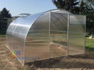 Obloukový zahradní skleník 4 x 3 m s polykarbonátem o tloušťce 6 mm
